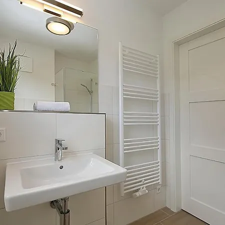 Reethaus Am Mariannenweg 12b *